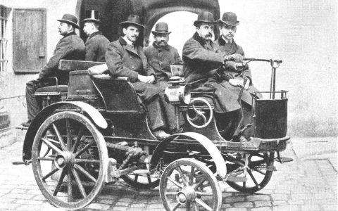 0709 | 世界上最早的汽车保险