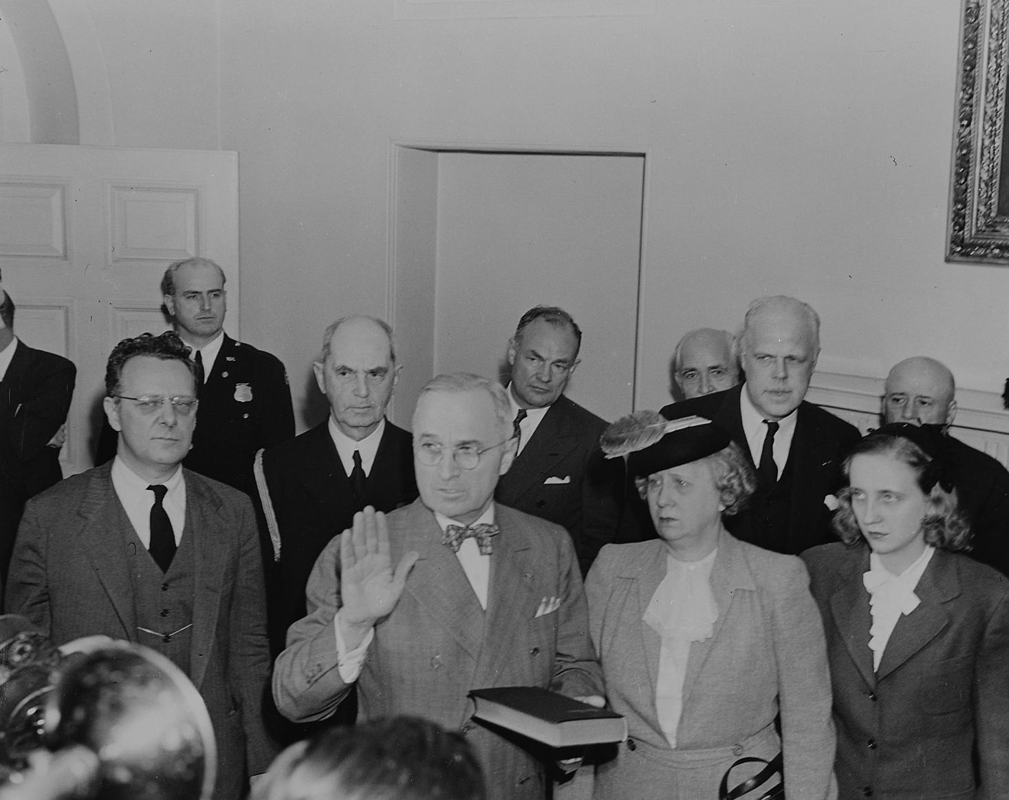 1007 | 为杜鲁门就职仪式投保